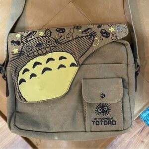 Japanese anime Totoro messenger bag nice condition